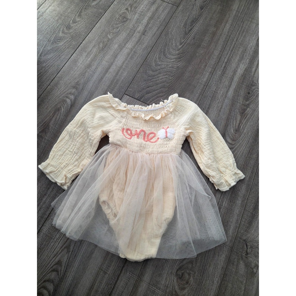Boutique baby‎ girl romper 9-12 mos